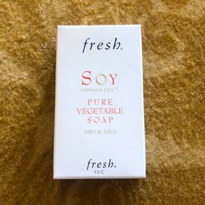 fresh Soy Pure Vegetable Bar Soap 100g 3.5 oz. / New Never Used / Made in France